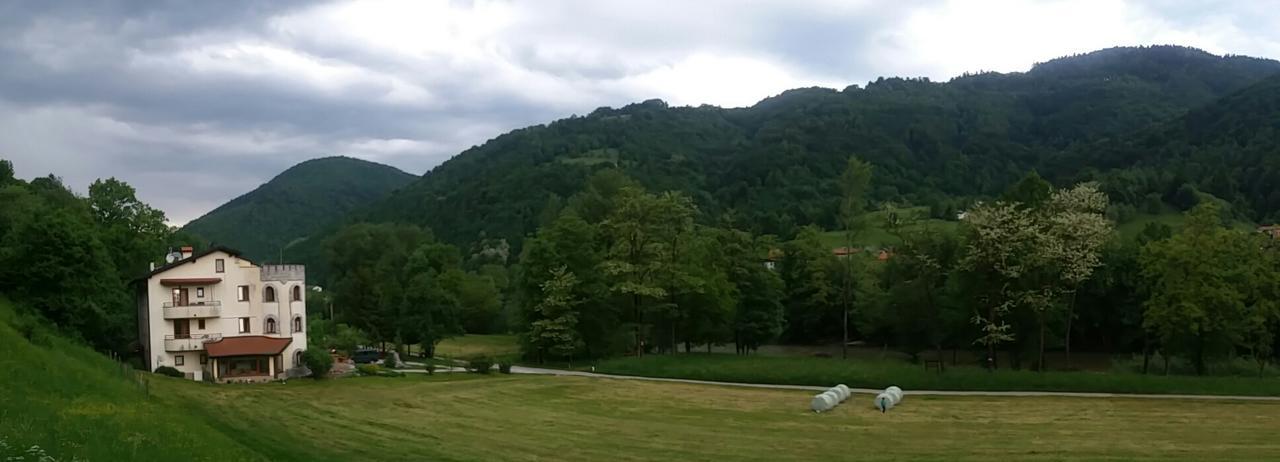 فندق Glamping Zlata Ribica Idrija pri Baci المظهر الخارجي الصورة